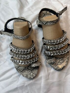 Cape Robbin Snake-Print Chain-Strap Sandals in Black and White